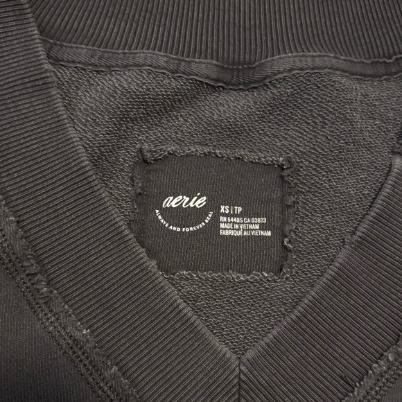 AERIE Oversized V-neck Sweatshirt size XS - Picture 6 of 9
